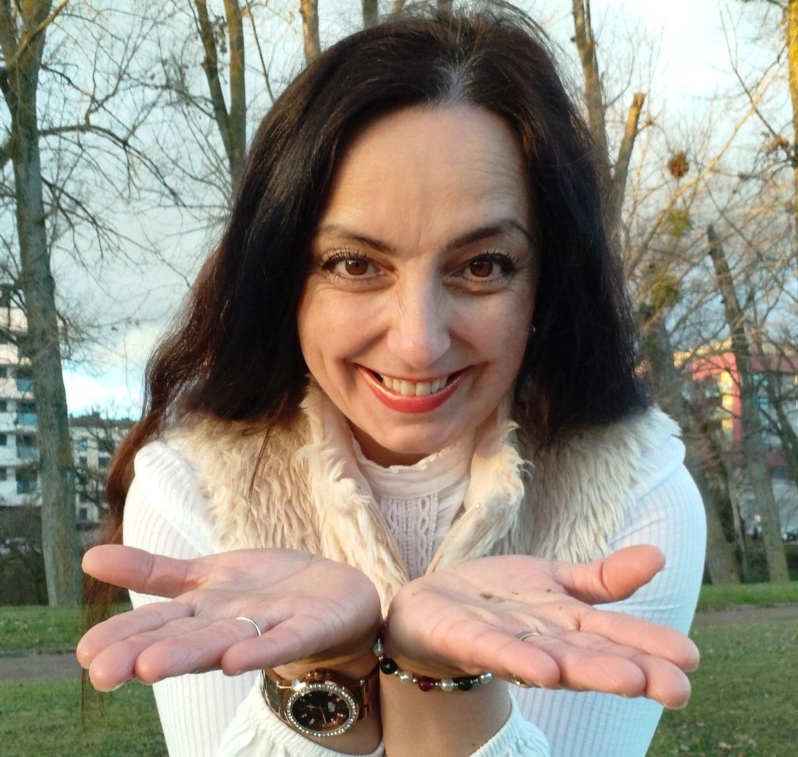 Activa tu Divinidad con Katalina Catalina